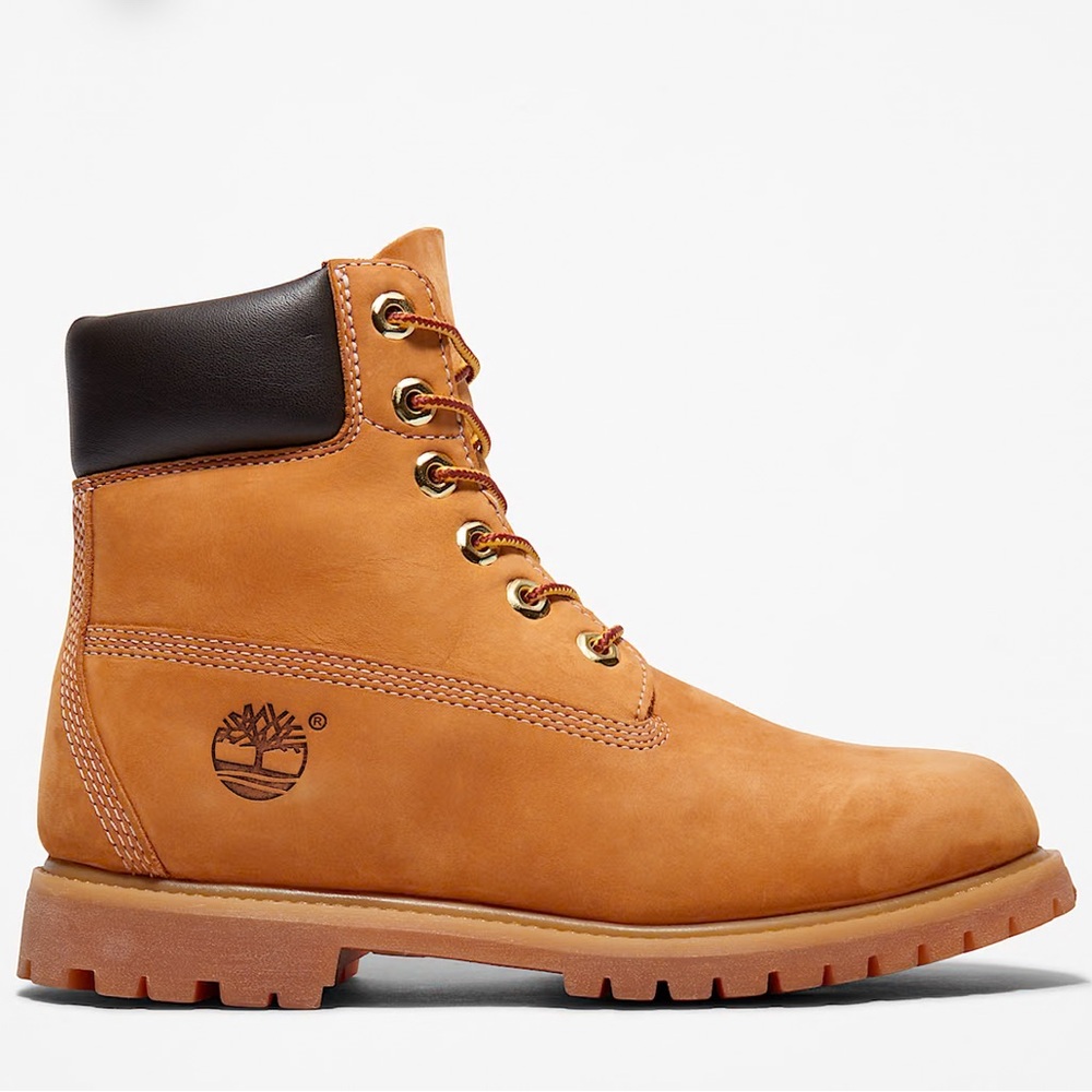 Woman’s Size 6 Timberlands Tan